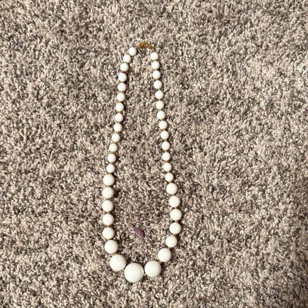 Elegant White Beaded Necklace